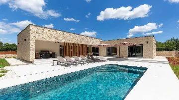 Butkovići 3-Bedroom Villa with Outdoor Pool