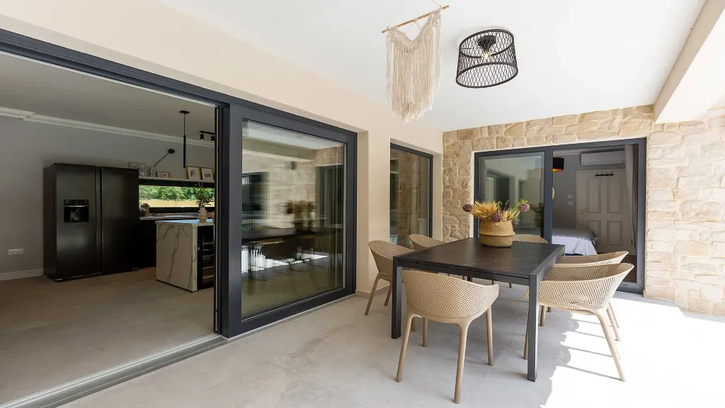 Butkovići 3-Bedroom Villa with Outdoor Pool