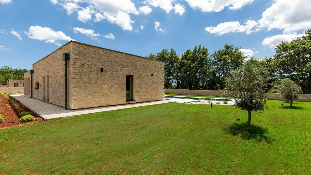 Butkovići 3-Bedroom Villa with Outdoor Pool