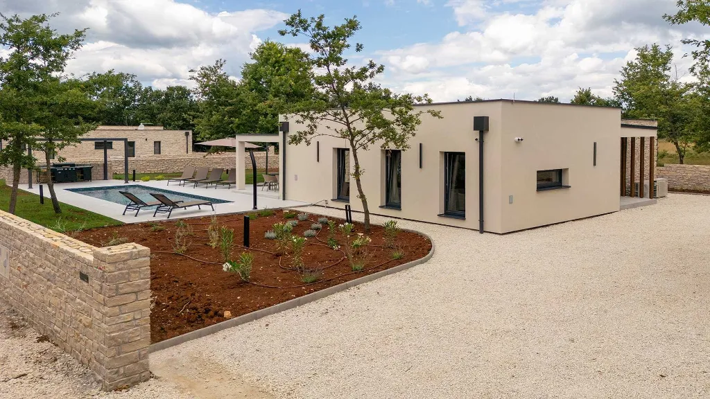3-Bedroom Villa in Butkovići for Up to 6 Guests