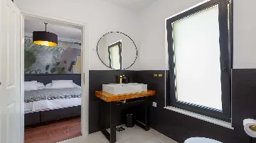 3-Bedroom Villa in Butkovići for Up to 6 Guests