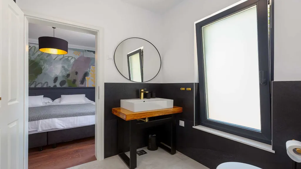 3-Bedroom Villa in Butkovići for Up to 6 Guests