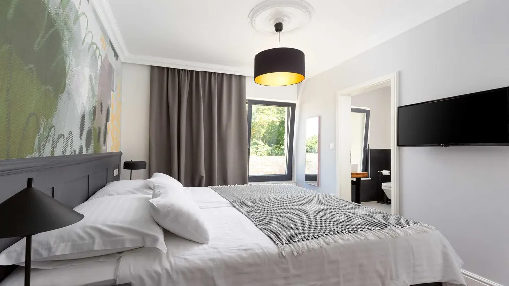 3-Bedroom Villa in Butkovići for Up to 6 Guests