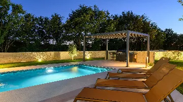 3-Bedroom Villa in Butkovići for Up to 6 Guests