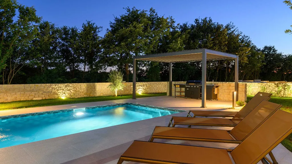 3-Bedroom Villa in Butkovići for Up to 6 Guests
