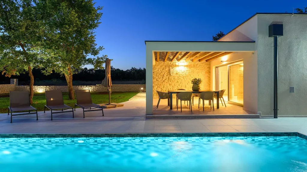 3-Bedroom Villa in Butkovići for Up to 6 Guests