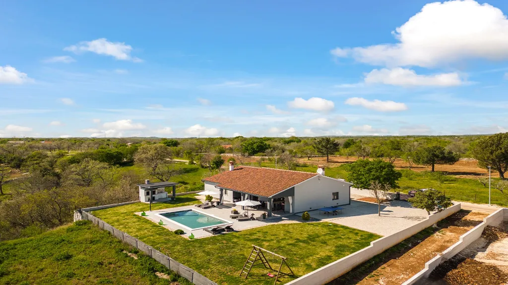 Villa in Bale for 6–8 Guests with Pool