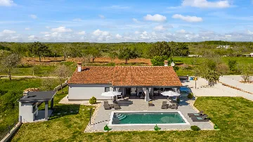 Villa in Bale for 6–8 Guests with Pool