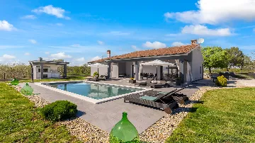 Villa in Bale for 6–8 Guests with Pool
