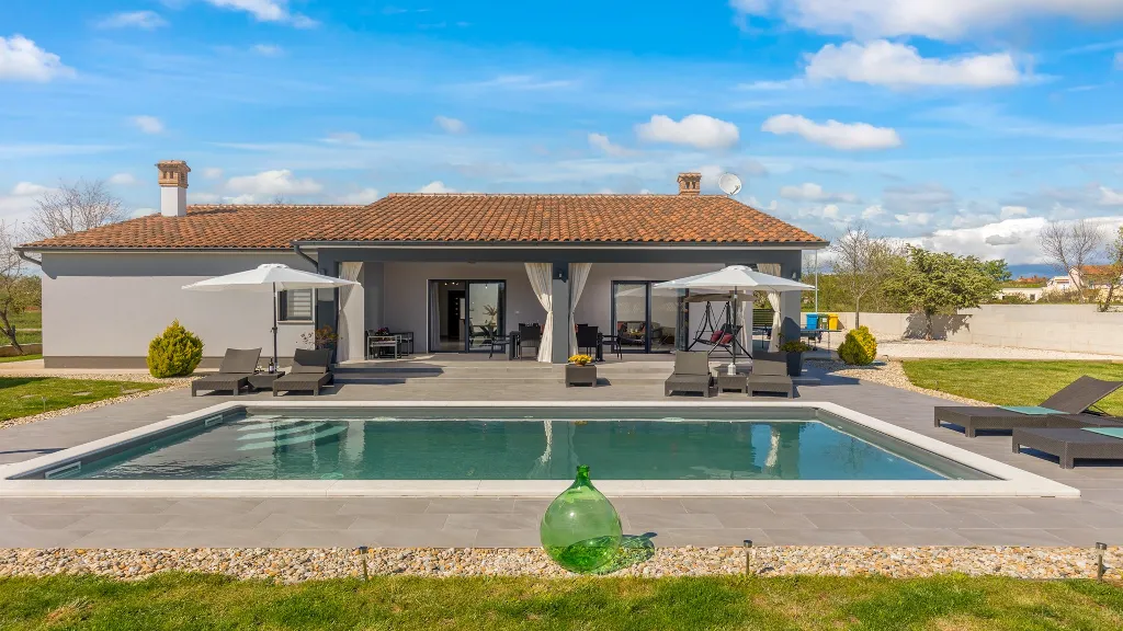 Villa in Bale for 6–8 Guests with Pool