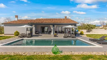 Villa in Bale for 6–8 Guests with Pool