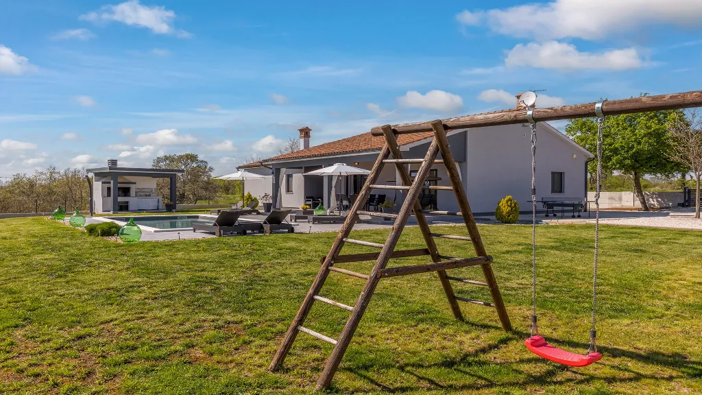 Villa in Bale for 6–8 Guests with Pool