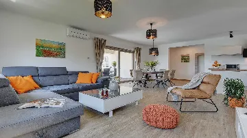 Villa in Pula with Private Outdoor Pool