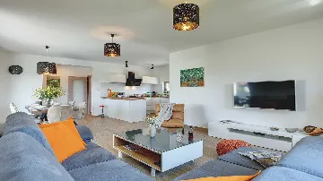 Villa in Pula with Private Outdoor Pool