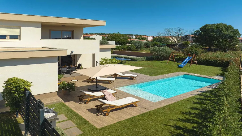 Villa in Pula with Private Outdoor Pool