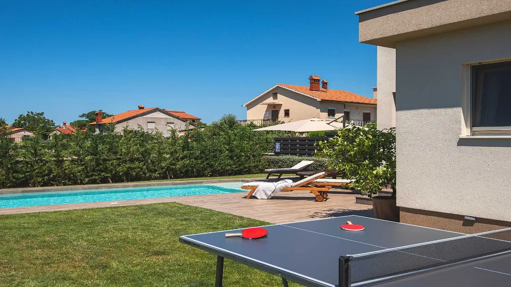 Villa in Pula with Private Outdoor Pool