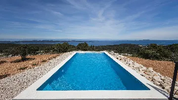 Modern Villa in Žman with Private Outdoor Pool