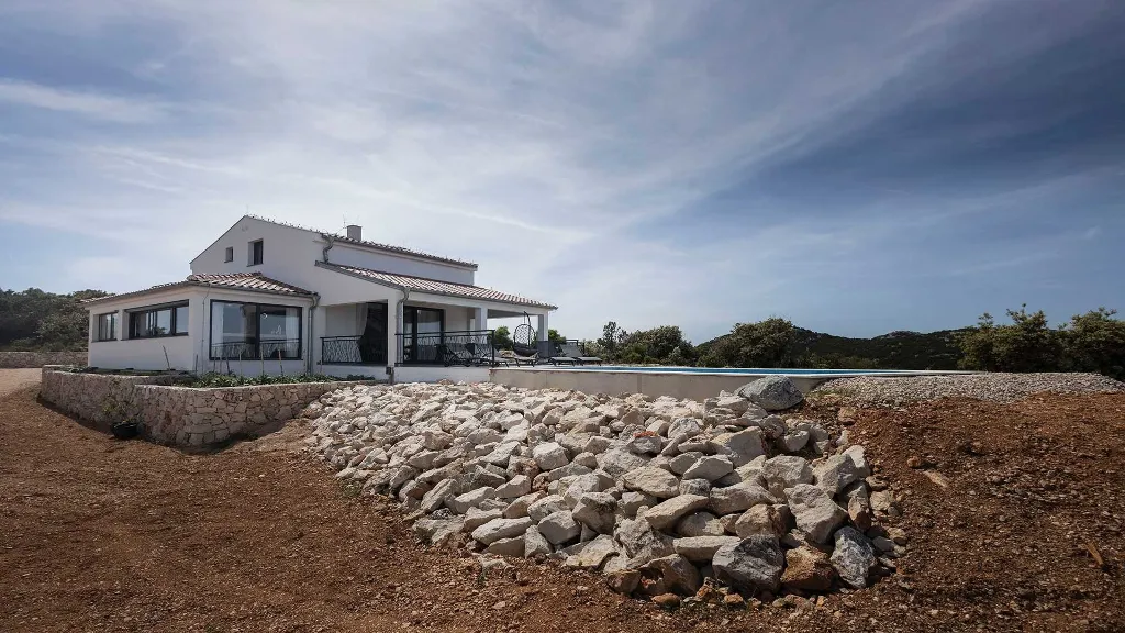 Modern Villa in Žman with Private Outdoor Pool