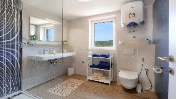 3-Bedroom Villa in Pašman for up to 6