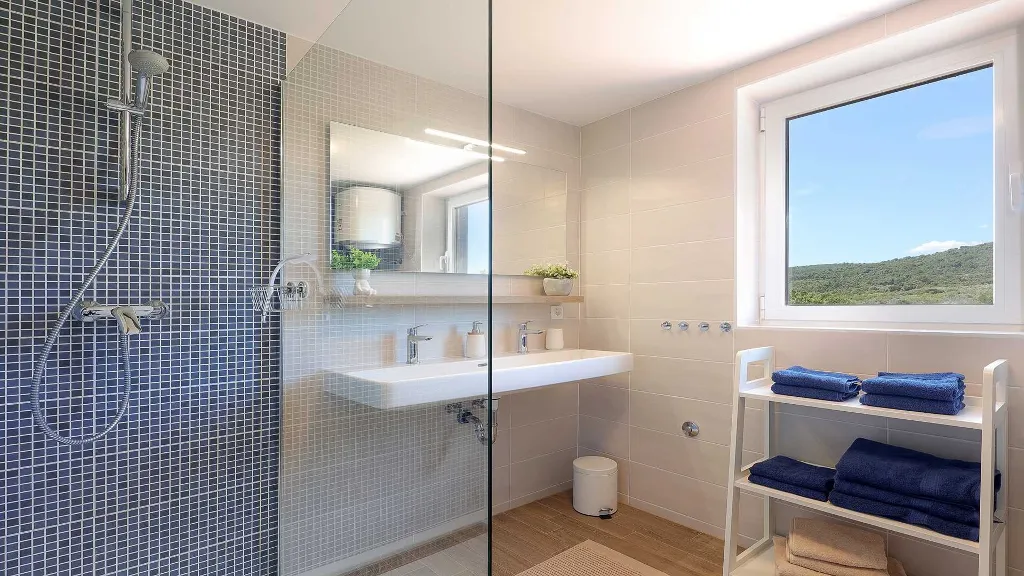 3-Bedroom Villa in Pašman for up to 6