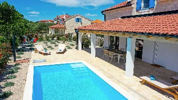 3-Bedroom Villa in Pašman for up to 6