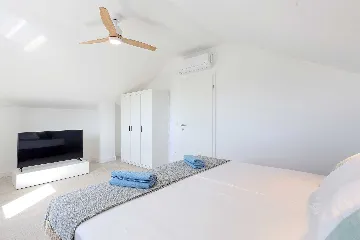 3-Bedroom Villa in Pašman for 6 Guests