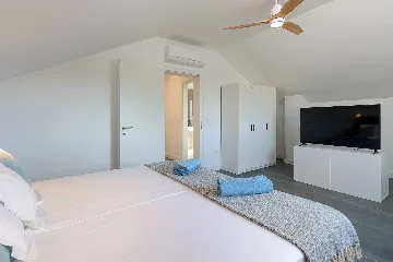 3-Bedroom Villa in Pašman for 6 Guests