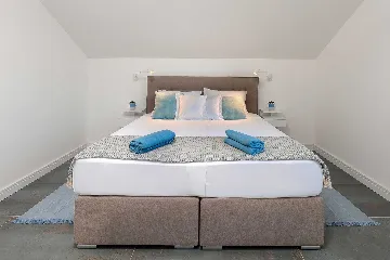 3-Bedroom Villa in Pašman for 6 Guests