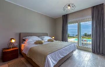 Veprinac Villa for 8 Guests with Sauna and Jacuzzi