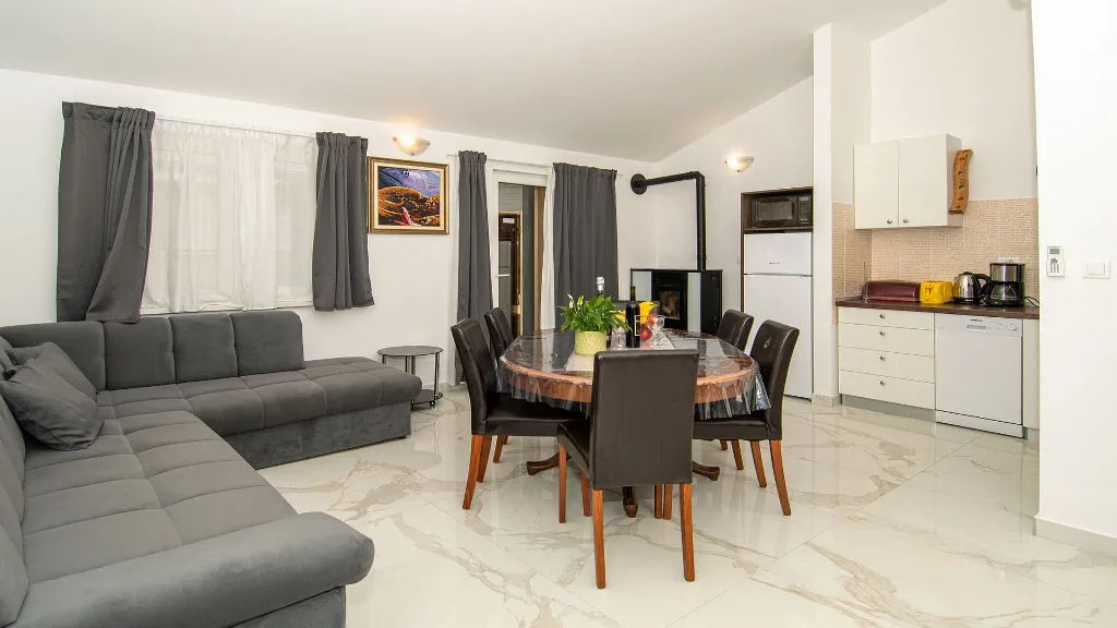 Villa in Vodnjan with Indoor Pool and Sea-View Terrace