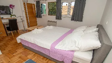 Villa in Vodnjan with Indoor Pool and Sea-View Terrace