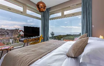 Villa with Pool and Sauna in Veprinac