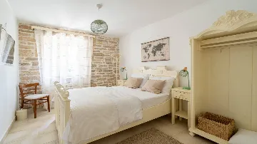 3-Bedroom Villa in Tinjan for 6 Guests