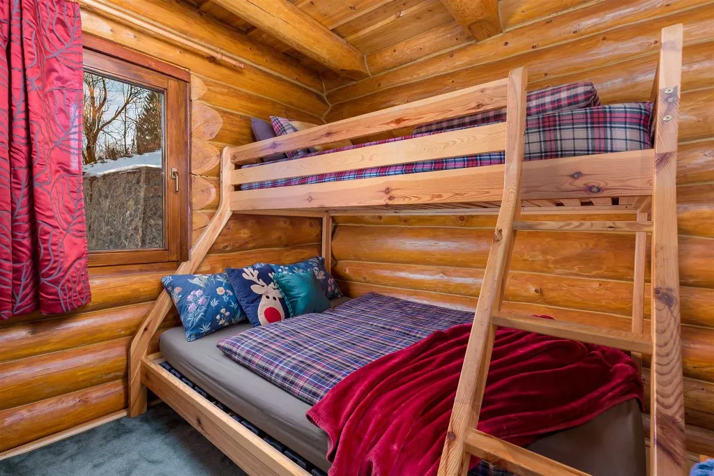 Kupjak Villa with Wellness Area for 6 Guests