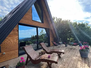 Kupjak Villa with Wellness Area for 6 Guests