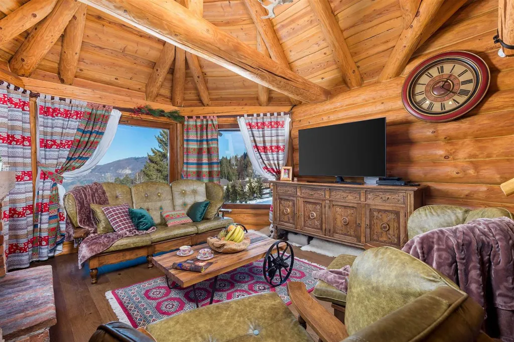 Kupjak Villa with Wellness Area for 6 Guests