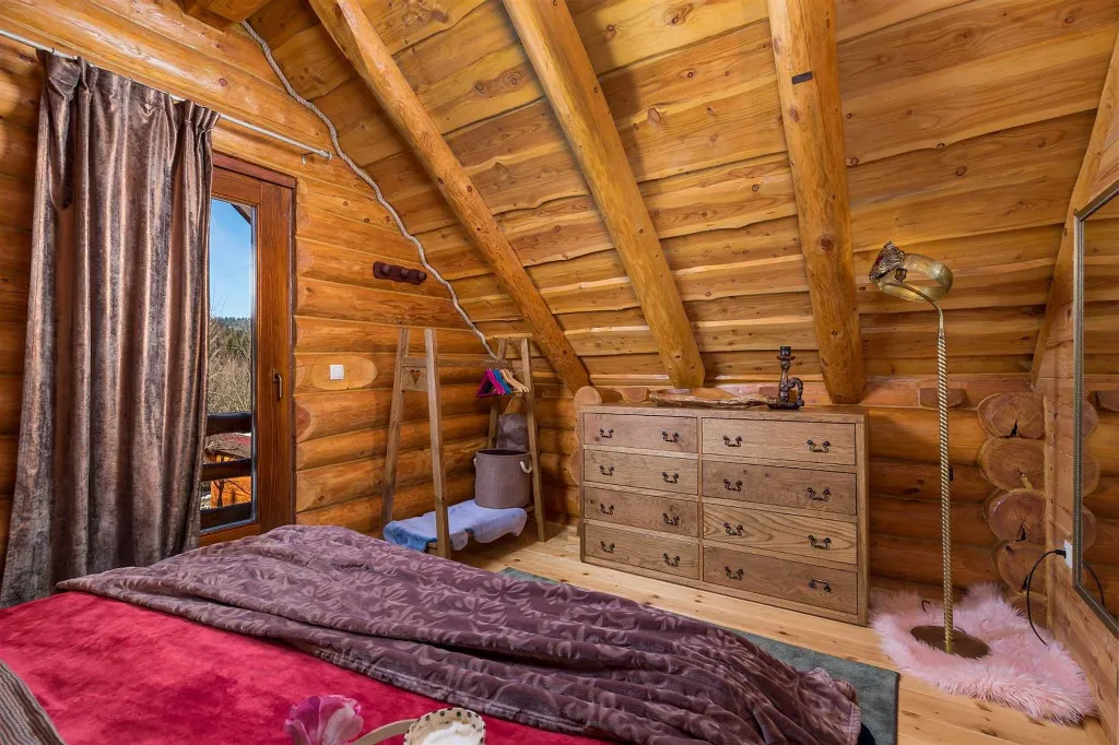 Kupjak Villa with Wellness Area for 6 Guests