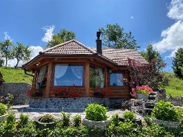 Kupjak Villa with Wellness Area for 6 Guests