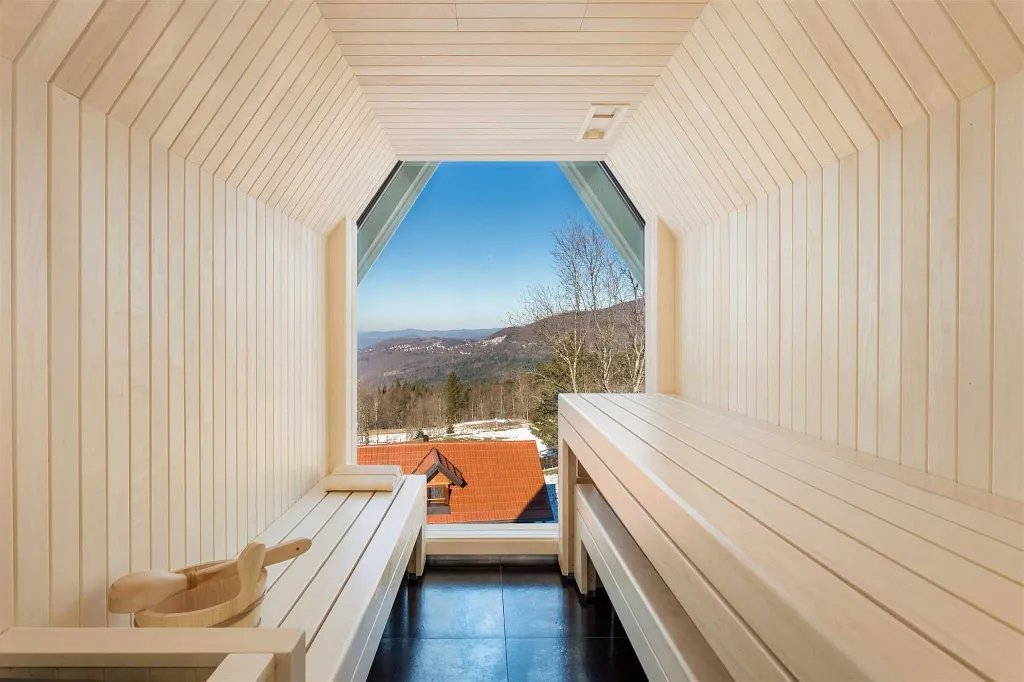 Kupjak Villa with Wellness Area for 6 Guests