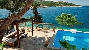 Beachfront Villa with Pool in Rogač