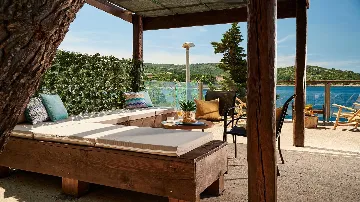 Beachfront Villa with Pool in Rogač