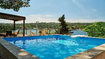 Beachfront Villa with Pool in Rogač