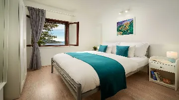 Beachfront Villa with Pool in Rogač