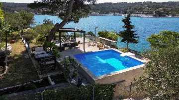 Beachfront Villa with Pool in Rogač