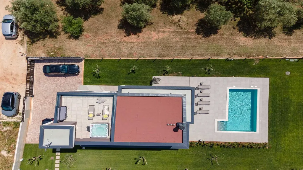 3-Bedroom Villa with Pool and Sauna in Vodnjan
