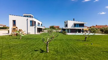 3-Bedroom Villa with Pool and Sauna in Vodnjan