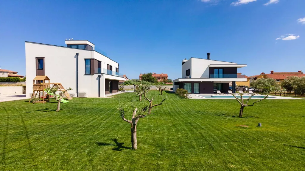 3-Bedroom Villa with Pool and Sauna in Vodnjan