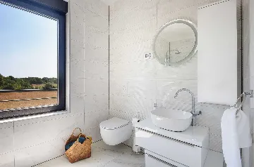 Villa with Pool in Jadreški