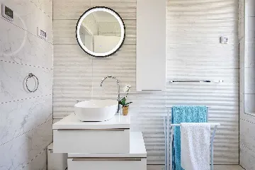 Villa with Pool in Jadreški