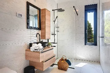 Villa with Pool in Jadreški